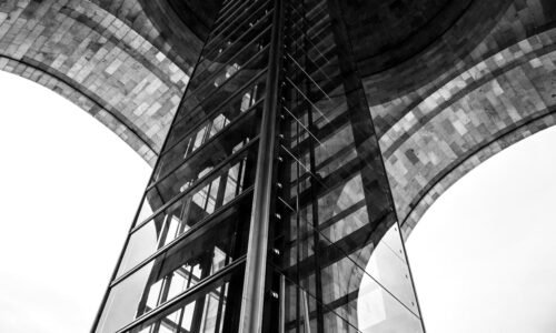 Como a capacidade de suporte do solo influencia o projeto arquitetônico