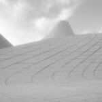 Para Centros culturais modernos, são espaços dinâmicos que integram arte, tecnologia e comunidade, promovendo a inovação e o