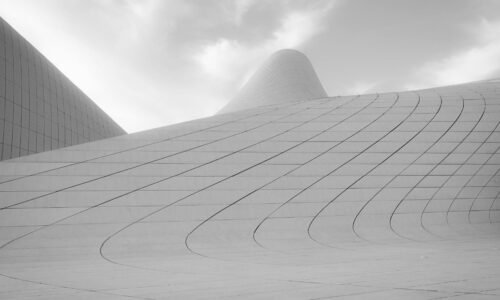 Para Centros culturais modernos, são espaços dinâmicos que integram arte, tecnologia e comunidade, promovendo a inovação e o