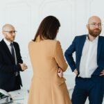 Para entender como o cliente influencia projetos atuais, é fundamental reconhecer que suas necessidades, expectativas e feedb