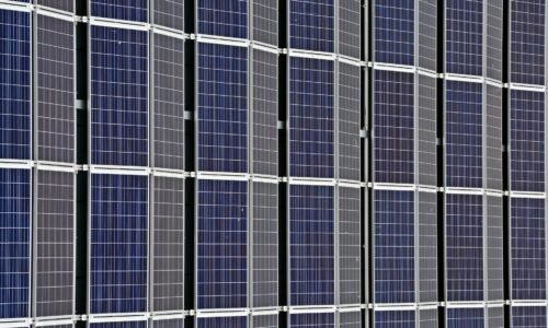 Para vidros com controle térmico, trata-se de soluções envidraçadas que minimizam a troca de calor entre ambientes, mantendo